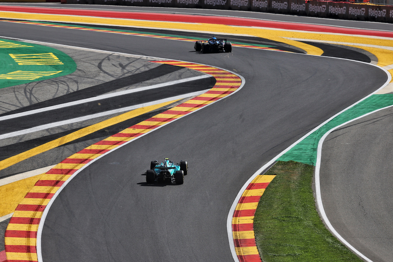 GP BELGIO, Sebastian Vettel (GER) Aston Martin F1 Team AMR22.
28.08.2022. Formula 1 World Championship, Rd 14, Belgian Grand Prix, Spa Francorchamps, Belgium, Gara Day.
- www.xpbimages.com, EMail: requests@xpbimages.com © Copyright: Moy / XPB Images