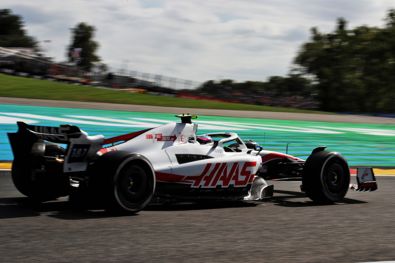 GP BELGIO, Mick Schumacher (GER) Haas VF-22.
28.08.2022. Formula 1 World Championship, Rd 14, Belgian Grand Prix, Spa Francorchamps, Belgium, Gara Day.
 - www.xpbimages.com, EMail: requests@xpbimages.com © Copyright: Coates / XPB Images