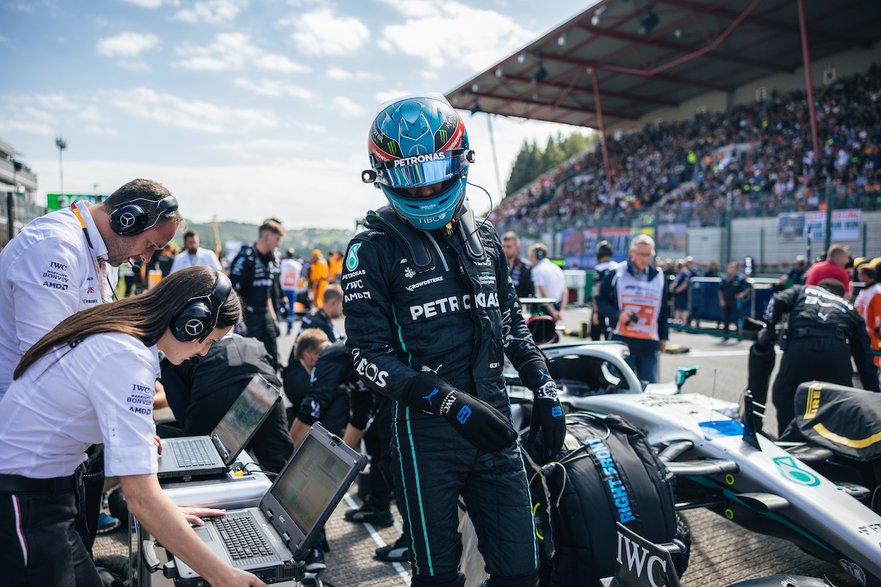 GP BELGIO, George Russell (GBR) Mercedes AMG F1 W13 on the grid.
28.08.2022. Formula 1 World Championship, Rd 14, Belgian Grand Prix, Spa Francorchamps, Belgium, Gara Day.
- www.xpbimages.com, EMail: requests@xpbimages.com © Copyright: Bearne / XPB Images