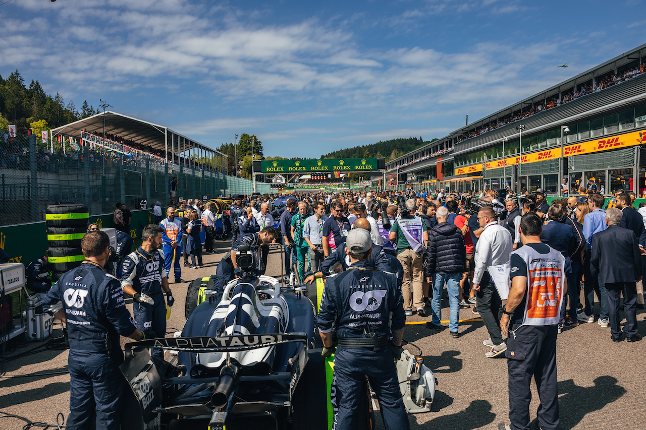 GP BELGIO, Pierre Gasly (FRA) AlphaTauri AT03 on the grid.
28.08.2022. Formula 1 World Championship, Rd 14, Belgian Grand Prix, Spa Francorchamps, Belgium, Gara Day.
- www.xpbimages.com, EMail: requests@xpbimages.com © Copyright: Bearne / XPB Images