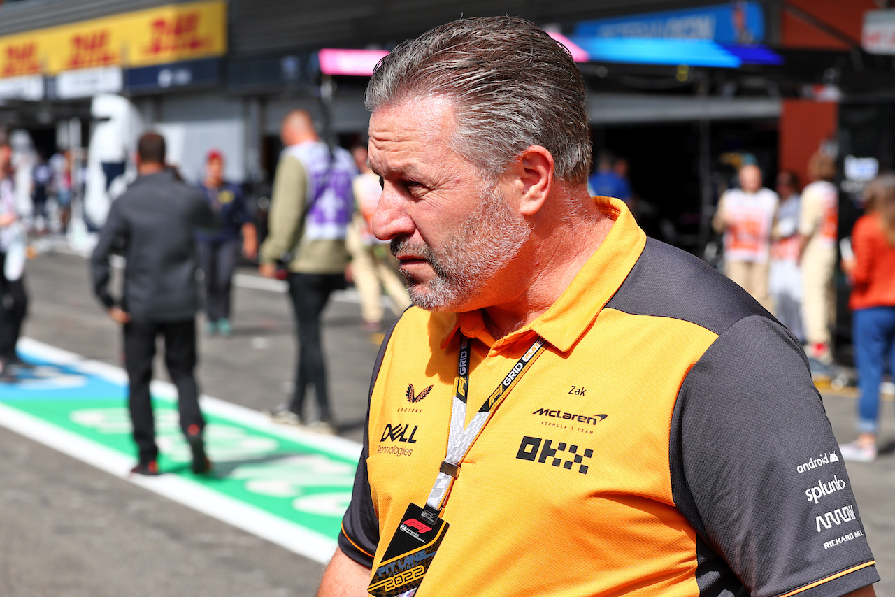 GP BELGIO, Zak Brown (USA) McLaren Executive Director on the grid.
28.08.2022. Formula 1 World Championship, Rd 14, Belgian Grand Prix, Spa Francorchamps, Belgium, Gara Day.
- www.xpbimages.com, EMail: requests@xpbimages.com © Copyright: Batchelor / XPB Images