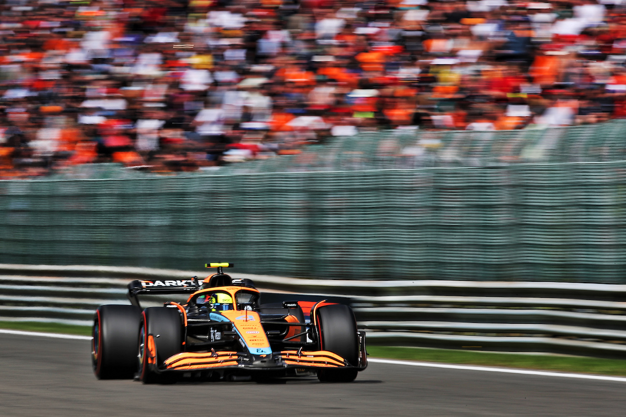 GP BELGIO, Lando Norris (GBR) McLaren MCL36.
28.08.2022. Formula 1 World Championship, Rd 14, Belgian Grand Prix, Spa Francorchamps, Belgium, Gara Day.
 - www.xpbimages.com, EMail: requests@xpbimages.com © Copyright: Coates / XPB Images
