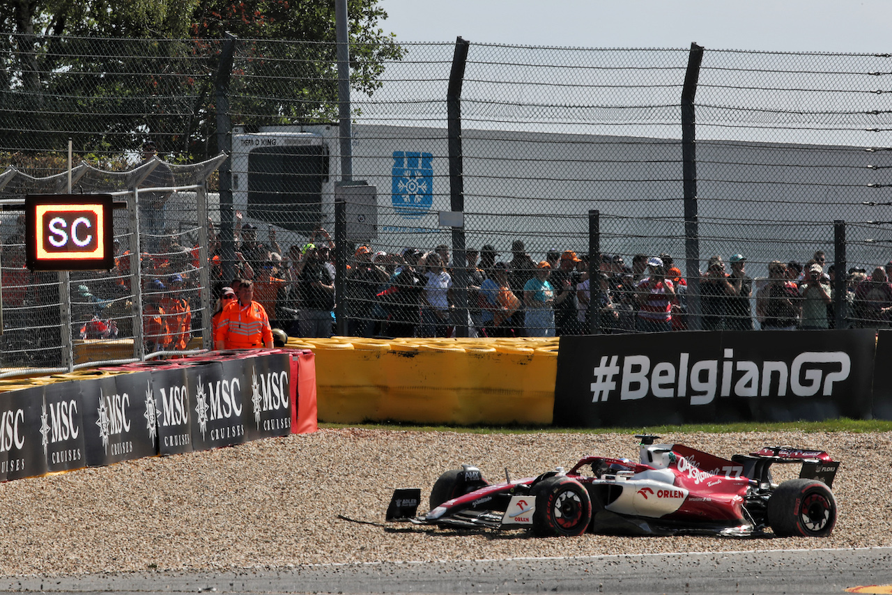 GP BELGIO, Valtteri Bottas (FIN) Alfa Romeo F1 Team C42 retired from the race.
28.08.2022. Formula 1 World Championship, Rd 14, Belgian Grand Prix, Spa Francorchamps, Belgium, Gara Day.
 - www.xpbimages.com, EMail: requests@xpbimages.com © Copyright: Coates / XPB Images