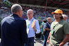 GP BELGIO, Stefano Domenicali (ITA) Formula One President e CEO (Left) with Michael Leiters (GER) McLaren Automotive Chief Executive Officer (Centre) on the grid.
28.08.2022. Formula 1 World Championship, Rd 14, Belgian Grand Prix, Spa Francorchamps, Belgium, Gara Day.
- www.xpbimages.com, EMail: requests@xpbimages.com © Copyright: Moy / XPB Images