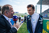 GP BELGIO, Alexander Albon (THA) Williams Racing with Martin Brundle (GBR) Sky Sports Commentator on the grid.
28.08.2022. Formula 1 World Championship, Rd 14, Belgian Grand Prix, Spa Francorchamps, Belgium, Gara Day.
- www.xpbimages.com, EMail: requests@xpbimages.com © Copyright: Bearne / XPB Images