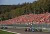 GP BELGIO, Fernando Alonso (ESP) Alpine F1 Team A522 e Lewis Hamilton (GBR) Mercedes AMG F1 W13 battle for position at the partenza of the race.
28.08.2022. Formula 1 World Championship, Rd 14, Belgian Grand Prix, Spa Francorchamps, Belgium, Gara Day.
 - www.xpbimages.com, EMail: requests@xpbimages.com © Copyright: Coates / XPB Images