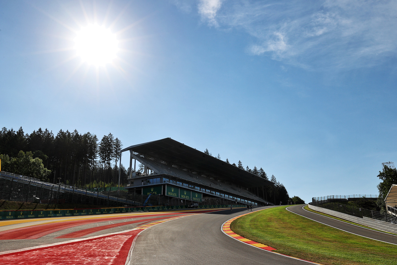 GP BELGIO, Circuit Atmosfera - Eau Rouge.
25.08.2022. Formula 1 World Championship, Rd 14, Belgian Grand Prix, Spa Francorchamps, Belgium, Preparation Day.
- www.xpbimages.com, EMail: requests@xpbimages.com © Copyright: Moy / XPB Images