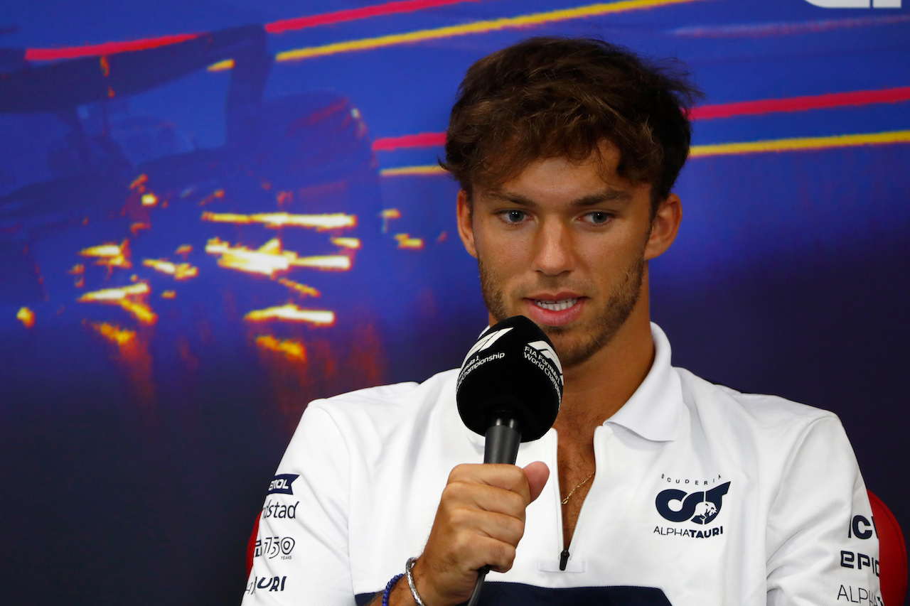 GP BELGIO, Pierre Gasly (FRA) AlphaTauri in the FIA Press Conference.
25.08.2022. Formula 1 World Championship, Rd 14, Belgian Grand Prix, Spa Francorchamps, Belgium, Preparation Day.
- www.xpbimages.com, EMail: requests@xpbimages.com © Copyright: XPB Images