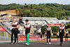 GP BELGIO, Guanyu Zhou (CHN) Alfa Romeo F1 Team walks the circuit with the team.
25.08.2022. Formula 1 World Championship, Rd 14, Belgian Grand Prix, Spa Francorchamps, Belgium, Preparation Day.
- www.xpbimages.com, EMail: requests@xpbimages.com © Copyright: Moy / XPB Images