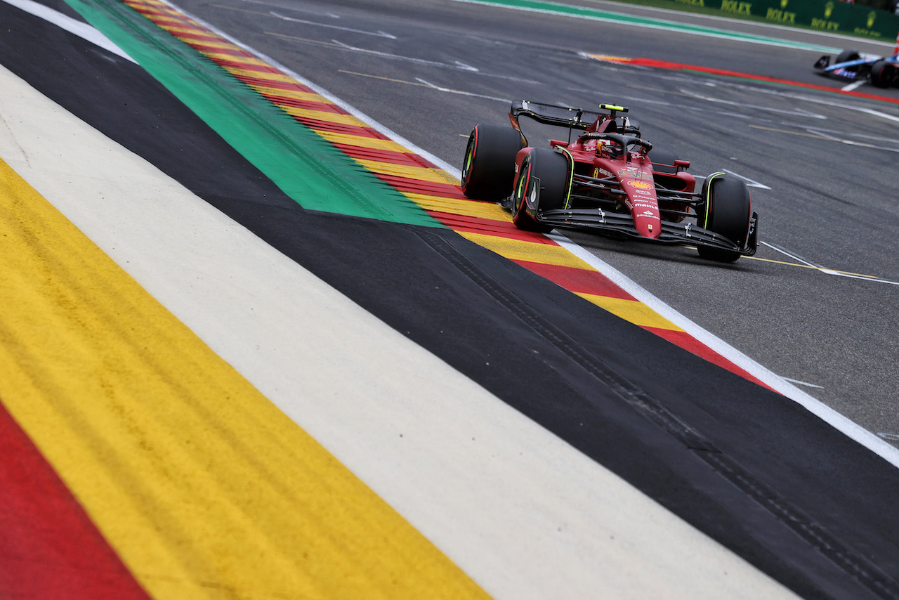 GP BELGIO, Carlos Sainz Jr (ESP) Ferrari F1-75.
27.08.2022. Formula 1 World Championship, Rd 14, Belgian Grand Prix, Spa Francorchamps, Belgium, Qualifiche Day.
- www.xpbimages.com, EMail: requests@xpbimages.com © Copyright: Moy / XPB Images