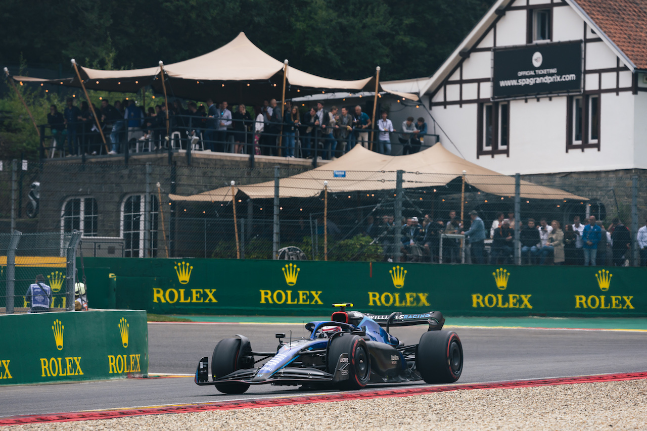 GP BELGIO, Nicholas Latifi (CDN) Williams Racing FW44.
27.08.2022. Formula 1 World Championship, Rd 14, Belgian Grand Prix, Spa Francorchamps, Belgium, Qualifiche Day.
- www.xpbimages.com, EMail: requests@xpbimages.com © Copyright: Bearne / XPB Images