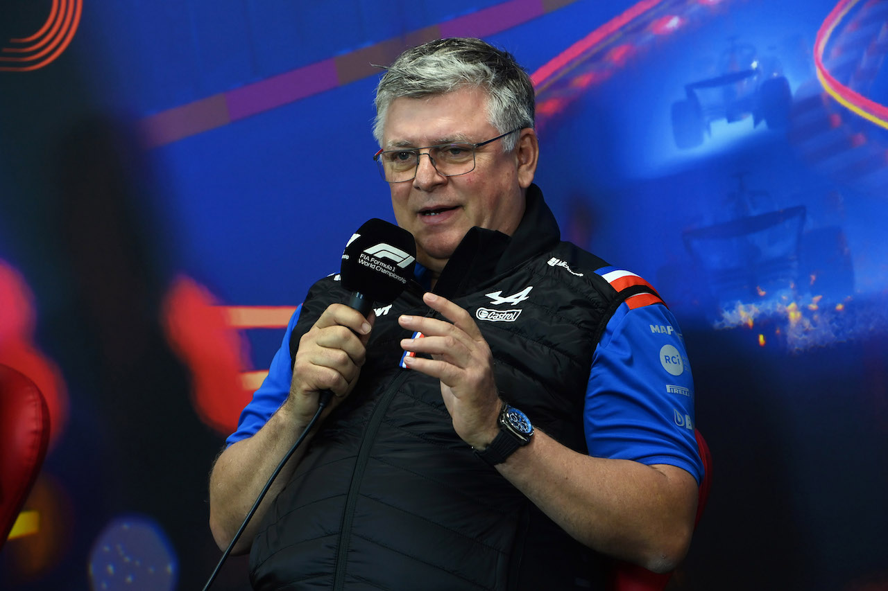 GP BELGIO, Otmar Szafnauer (USA) Alpine F1 Team, Team Principal in the FIA Press Conference.
27.08.2022. Formula 1 World Championship, Rd 14, Belgian Grand Prix, Spa Francorchamps, Belgium, Qualifiche Day.
- www.xpbimages.com, EMail: requests@xpbimages.com © Copyright: XPB Images