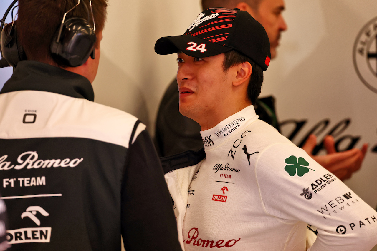 GP BELGIO, Guanyu Zhou (CHN) Alfa Romeo F1 Team.
27.08.2022. Formula 1 World Championship, Rd 14, Belgian Grand Prix, Spa Francorchamps, Belgium, Qualifiche Day.
- www.xpbimages.com, EMail: requests@xpbimages.com © Copyright: Batchelor / XPB Images