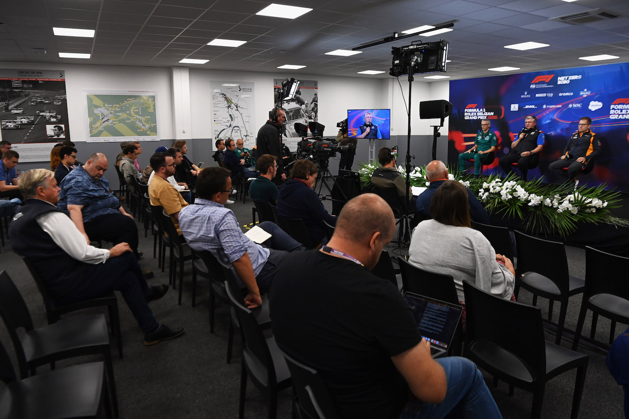 GP BELGIO, (L to R): Mike Krack (LUX) Aston Martin F1 Team, Team Principal; Otmar Szafnauer (USA) Alpine F1 Team, Team Principal; e Andreas Seidl, McLaren Managing Director, in the FIA Press Conference.
27.08.2022. Formula 1 World Championship, Rd 14, Belgian Grand Prix, Spa Francorchamps, Belgium, Qualifiche Day.
- www.xpbimages.com, EMail: requests@xpbimages.com © Copyright: XPB Images
