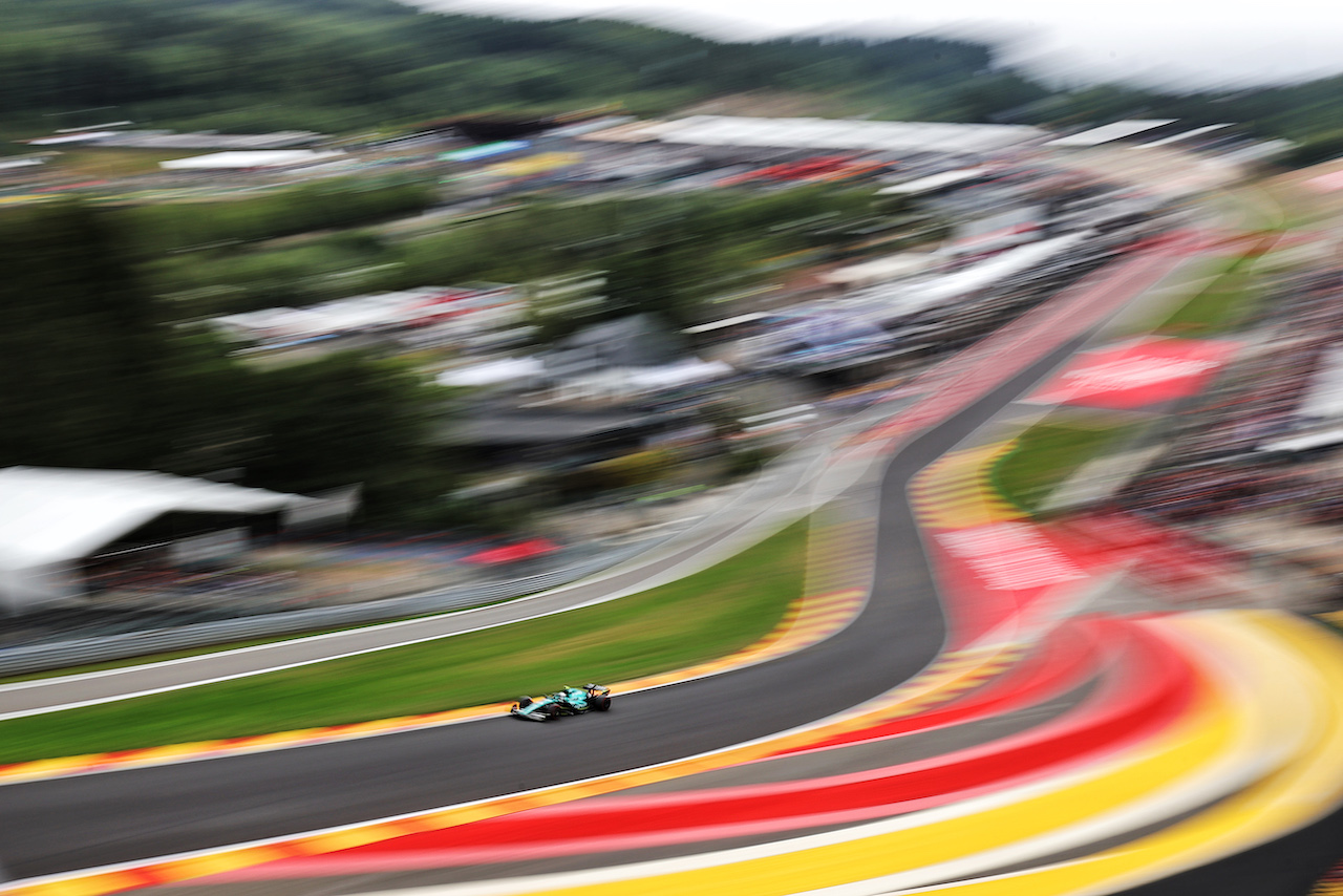 GP BELGIO, Sebastian Vettel (GER) Aston Martin F1 Team AMR22.
27.08.2022. Formula 1 World Championship, Rd 14, Belgian Grand Prix, Spa Francorchamps, Belgium, Qualifiche Day.
- www.xpbimages.com, EMail: requests@xpbimages.com © Copyright: Moy / XPB Images