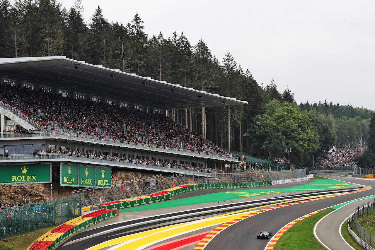 GP BELGIO, Lance Stroll (CDN) Aston Martin F1 Team AMR22.
27.08.2022. Formula 1 World Championship, Rd 14, Belgian Grand Prix, Spa Francorchamps, Belgium, Qualifiche Day.
 - www.xpbimages.com, EMail: requests@xpbimages.com © Copyright: Coates / XPB Images