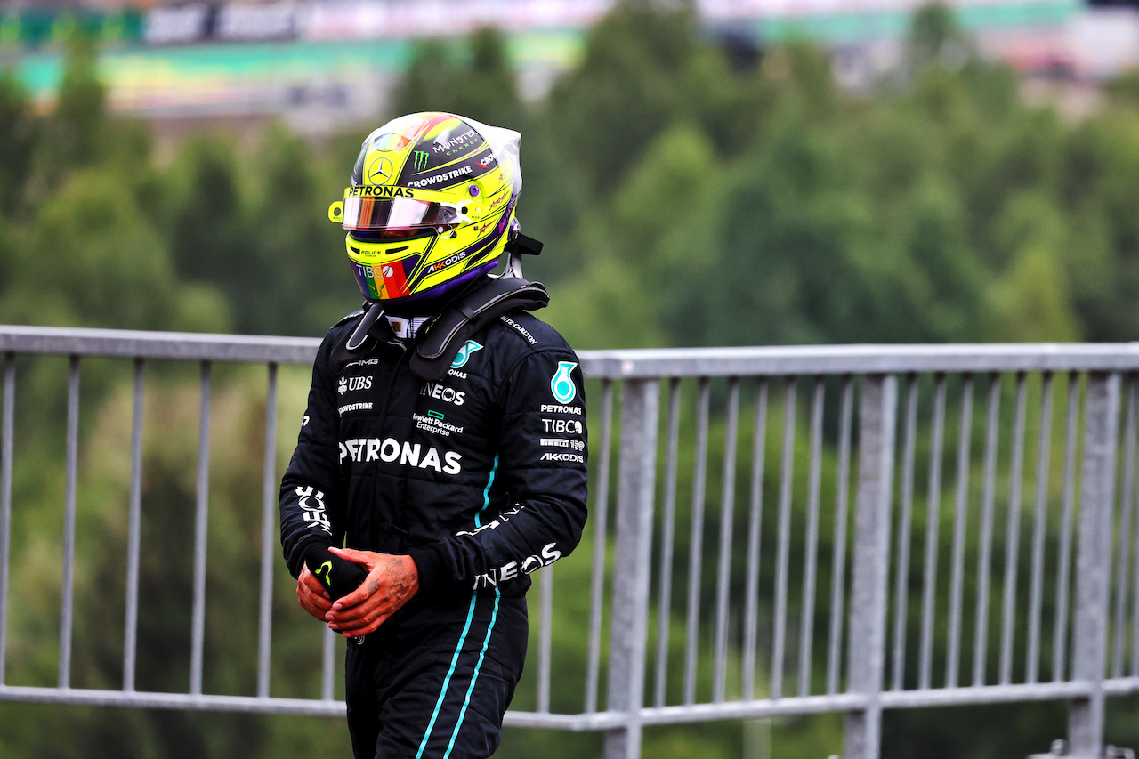 GP BELGIO, Lewis Hamilton (GBR) Mercedes AMG F1 in qualifying parc ferme.
27.08.2022. Formula 1 World Championship, Rd 14, Belgian Grand Prix, Spa Francorchamps, Belgium, Qualifiche Day.
- www.xpbimages.com, EMail: requests@xpbimages.com © Copyright: Batchelor / XPB Images