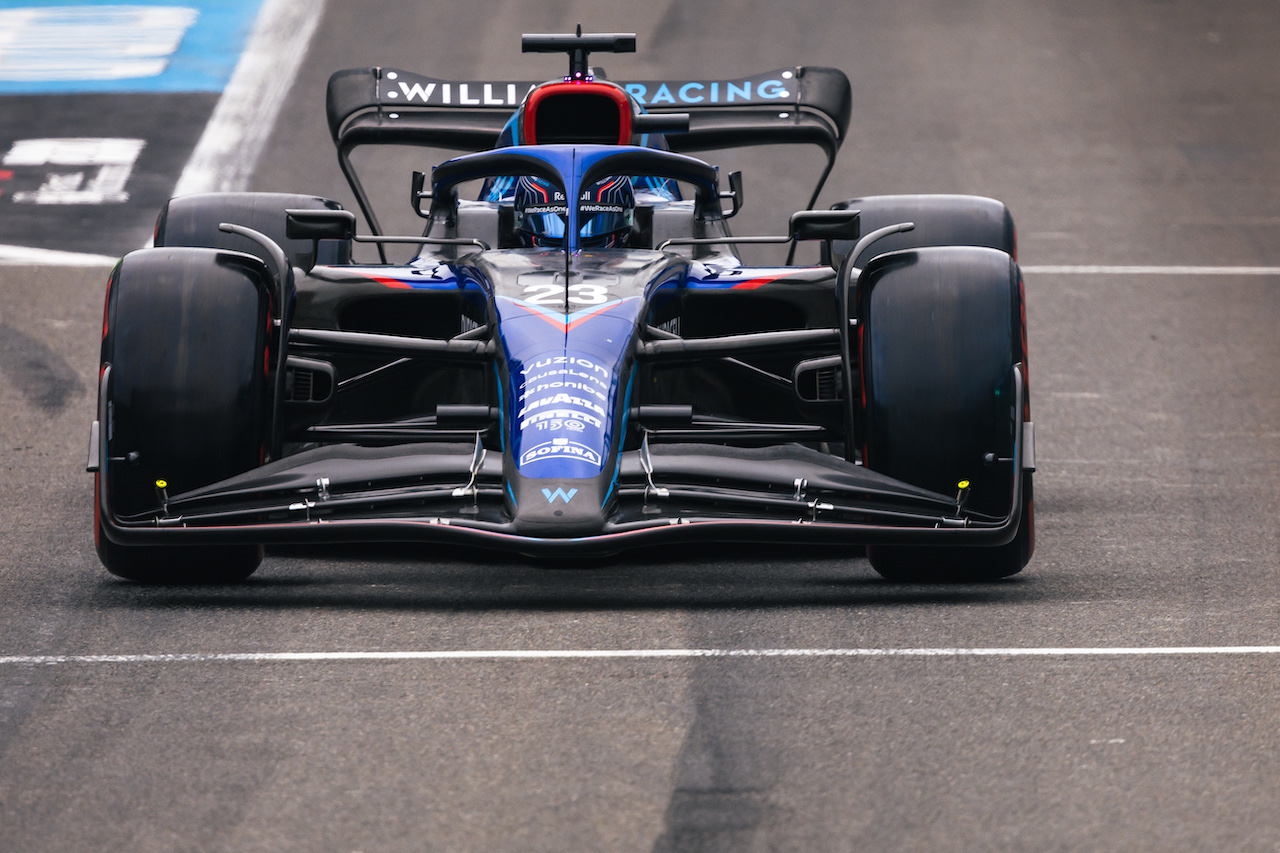 GP BELGIO, Alexander Albon (THA) Williams Racing FW44 leaves the pits.
27.08.2022. Formula 1 World Championship, Rd 14, Belgian Grand Prix, Spa Francorchamps, Belgium, Qualifiche Day.
- www.xpbimages.com, EMail: requests@xpbimages.com © Copyright: Bearne / XPB Images