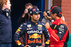 GP BELGIO, (L to R): Sergio Perez (MEX) Red Bull Racing with Carlos Sainz Jr (ESP) Ferrari in qualifying parc ferme.
27.08.2022. Formula 1 World Championship, Rd 14, Belgian Grand Prix, Spa Francorchamps, Belgium, Qualifiche Day.
- www.xpbimages.com, EMail: requests@xpbimages.com © Copyright: Bearne / XPB Images