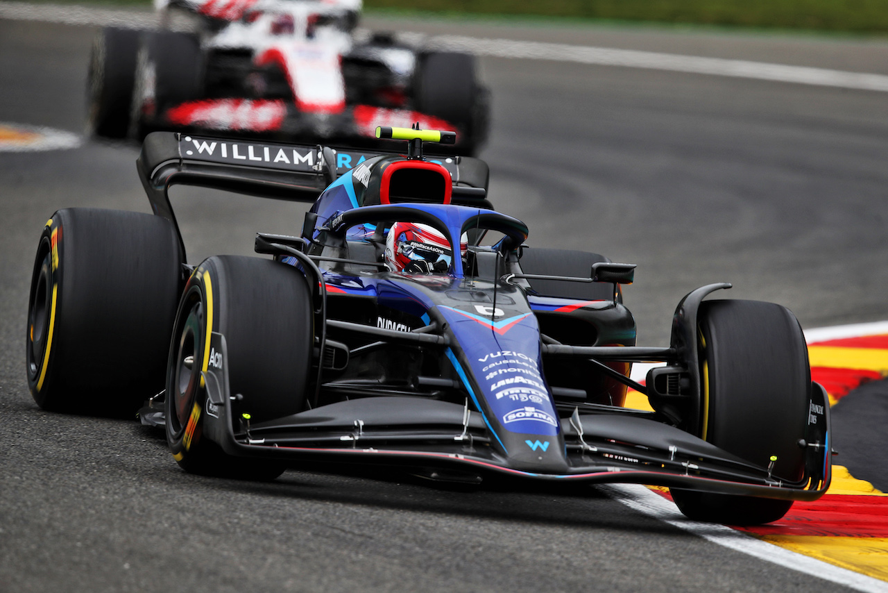 GP BELGIO, Nicholas Latifi (CDN) Williams Racing FW44.
26.08.2022. Formula 1 World Championship, Rd 14, Belgian Grand Prix, Spa Francorchamps, Belgium, Practice Day.
 - www.xpbimages.com, EMail: requests@xpbimages.com © Copyright: Coates / XPB Images