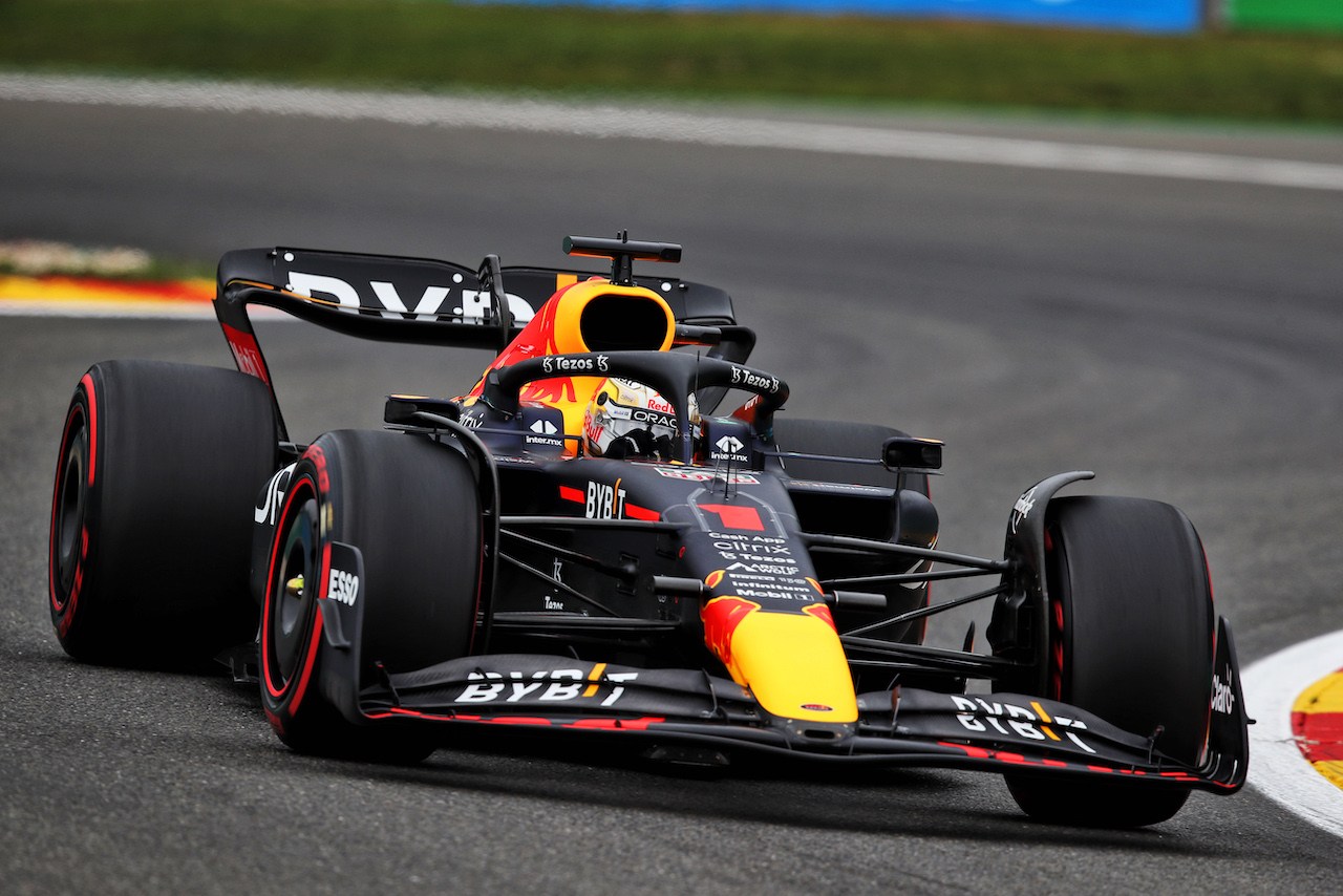 GP BELGIO, Max Verstappen (NLD) Red Bull Racing RB18.
26.08.2022. Formula 1 World Championship, Rd 14, Belgian Grand Prix, Spa Francorchamps, Belgium, Practice Day.
 - www.xpbimages.com, EMail: requests@xpbimages.com © Copyright: Coates / XPB Images