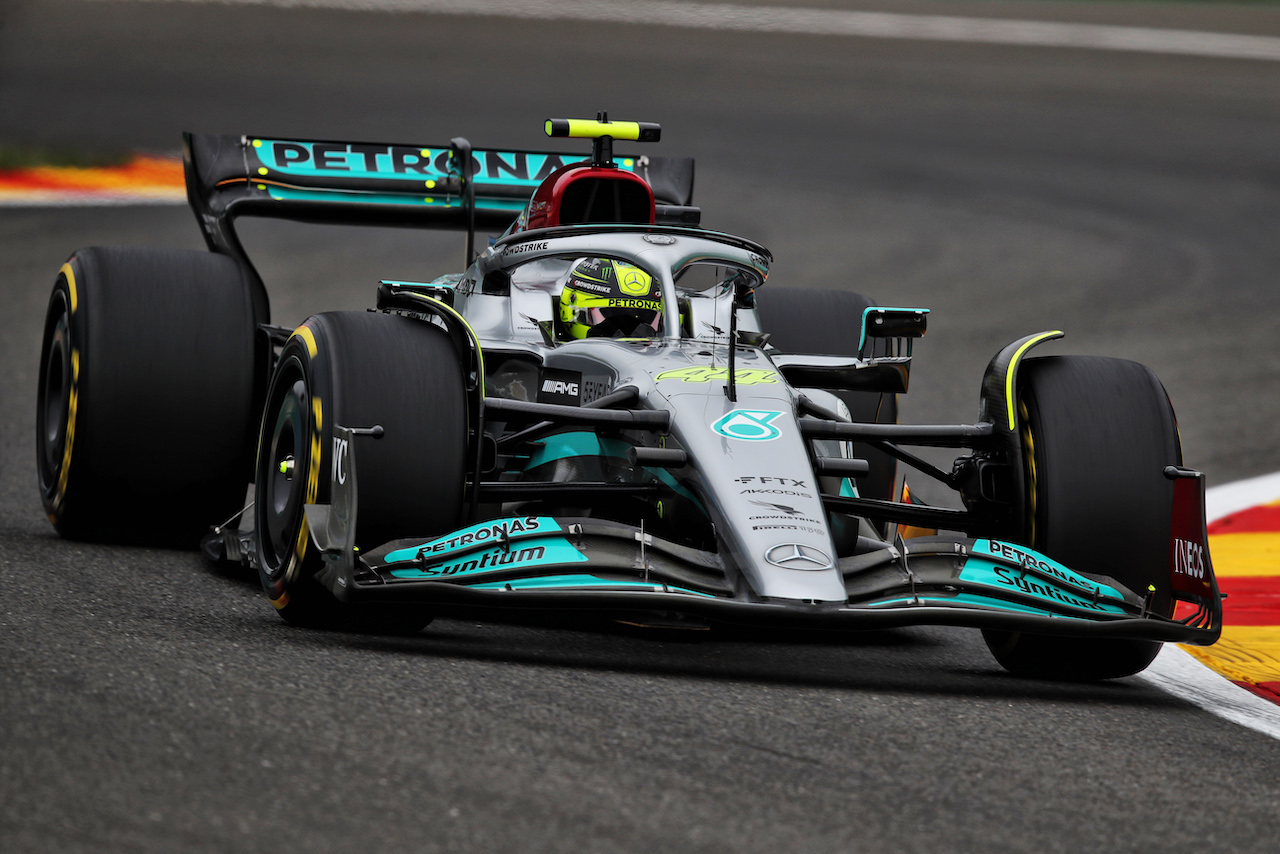 GP BELGIO, Lewis Hamilton (GBR) Mercedes AMG F1 W13.
26.08.2022. Formula 1 World Championship, Rd 14, Belgian Grand Prix, Spa Francorchamps, Belgium, Practice Day.
 - www.xpbimages.com, EMail: requests@xpbimages.com © Copyright: Coates / XPB Images