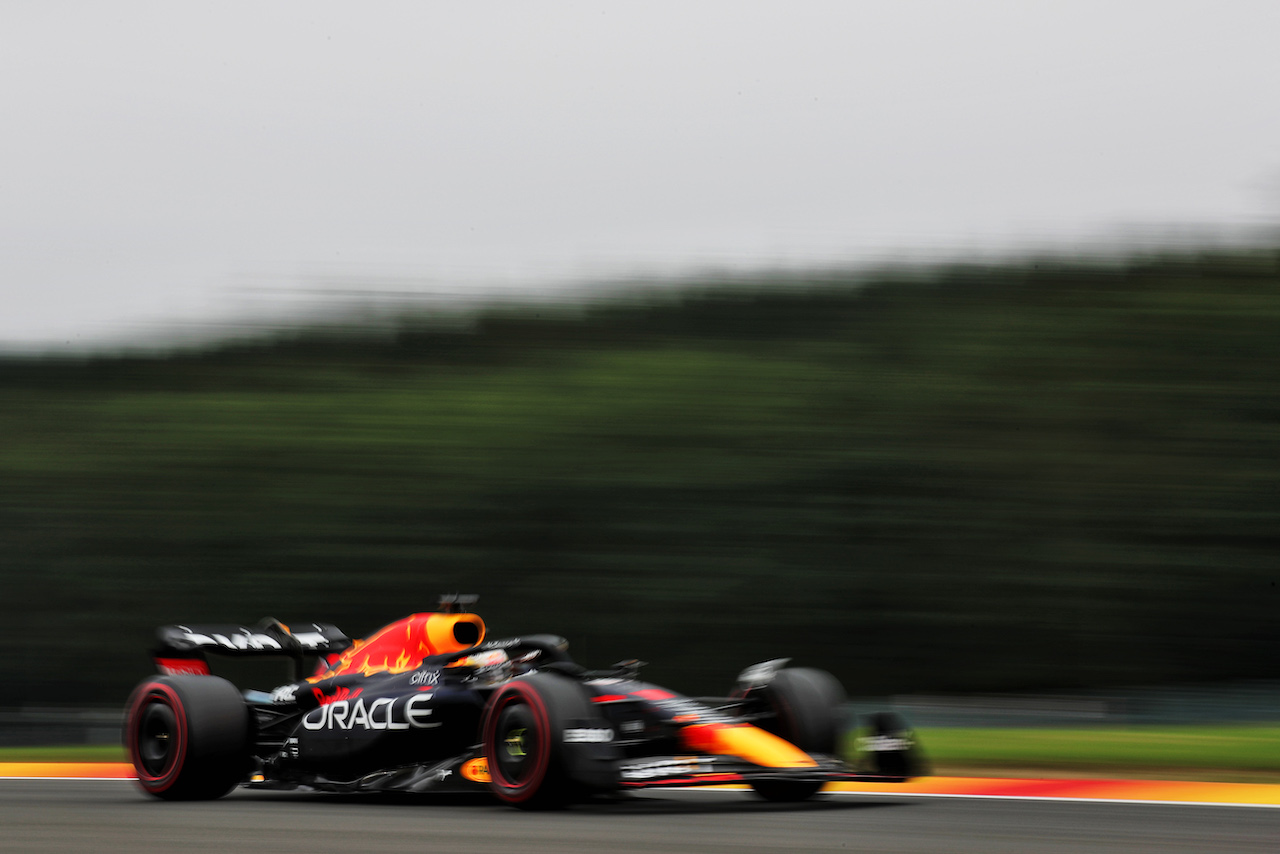 GP BELGIO, Max Verstappen (NLD) Red Bull Racing RB18.
26.08.2022. Formula 1 World Championship, Rd 14, Belgian Grand Prix, Spa Francorchamps, Belgium, Practice Day.
 - www.xpbimages.com, EMail: requests@xpbimages.com © Copyright: Coates / XPB Images