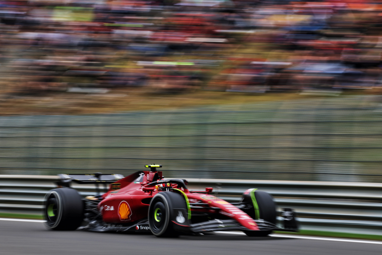 GP BELGIO, Carlos Sainz Jr (ESP) Ferrari F1-75.
26.08.2022. Formula 1 World Championship, Rd 14, Belgian Grand Prix, Spa Francorchamps, Belgium, Practice Day.
- www.xpbimages.com, EMail: requests@xpbimages.com © Copyright: Bearne / XPB Images