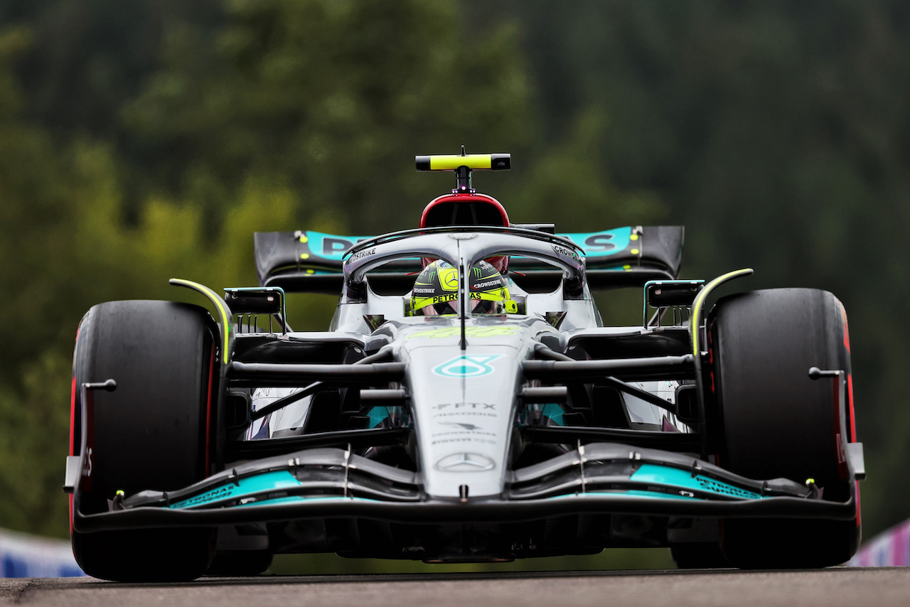 GP BELGIO, Lewis Hamilton (GBR) Mercedes AMG F1 W13.
26.08.2022. Formula 1 World Championship, Rd 14, Belgian Grand Prix, Spa Francorchamps, Belgium, Practice Day.
- www.xpbimages.com, EMail: requests@xpbimages.com © Copyright: Moy / XPB Images