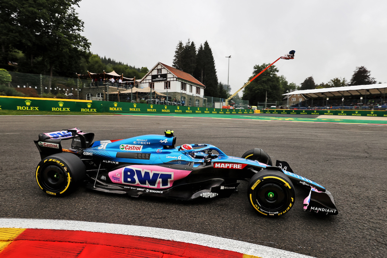 GP BELGIO, Esteban Ocon (FRA) Alpine F1 Team A522.
26.08.2022. Formula 1 World Championship, Rd 14, Belgian Grand Prix, Spa Francorchamps, Belgium, Practice Day.
- www.xpbimages.com, EMail: requests@xpbimages.com © Copyright: Moy / XPB Images
