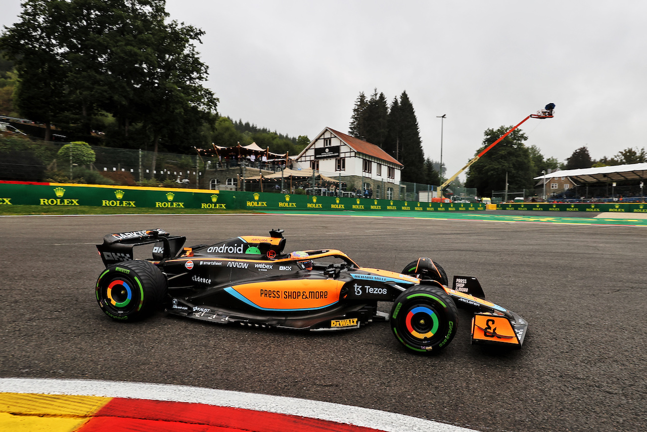 GP BELGIO, Daniel Ricciardo (AUS) McLaren MCL36.
26.08.2022. Formula 1 World Championship, Rd 14, Belgian Grand Prix, Spa Francorchamps, Belgium, Practice Day.
- www.xpbimages.com, EMail: requests@xpbimages.com © Copyright: Moy / XPB Images