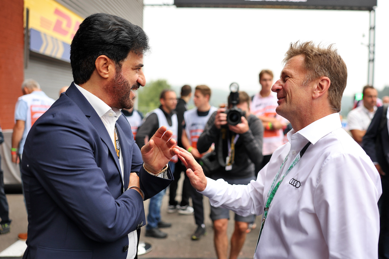 GP BELGIO, (L to R): Mohammed Bin Sulayem (UAE) FIA President with Allan McNish (GBR) Audi Director of Motorsport Coordination.
26.08.2022. Formula 1 World Championship, Rd 14, Belgian Grand Prix, Spa Francorchamps, Belgium, Practice Day.
- www.xpbimages.com, EMail: requests@xpbimages.com © Copyright: Bearne / XPB Images
