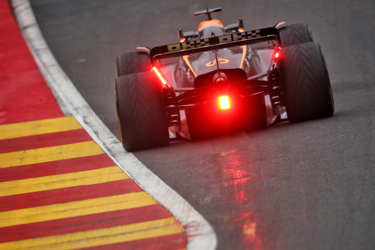GP BELGIO, Daniel Ricciardo (AUS) McLaren MCL36.
26.08.2022. Formula 1 World Championship, Rd 14, Belgian Grand Prix, Spa Francorchamps, Belgium, Practice Day.
 - www.xpbimages.com, EMail: requests@xpbimages.com © Copyright: Coates / XPB Images