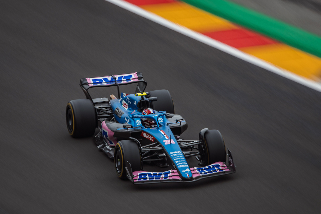 GP BELGIO, Esteban Ocon (FRA) Alpine F1 Team A522.
26.08.2022. Formula 1 World Championship, Rd 14, Belgian Grand Prix, Spa Francorchamps, Belgium, Practice Day.
- www.xpbimages.com, EMail: requests@xpbimages.com © Copyright: Bearne / XPB Images