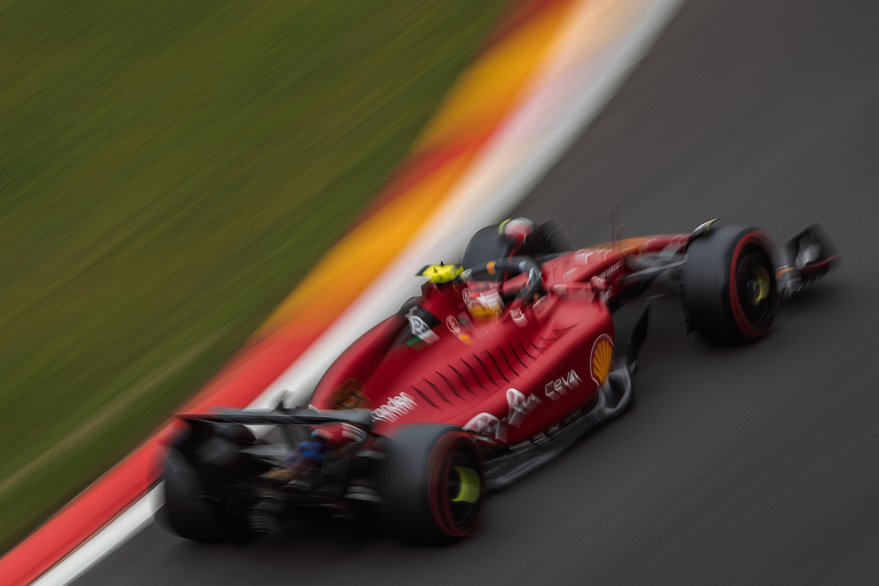 GP BELGIO, Carlos Sainz Jr (ESP) Ferrari F1-75.
26.08.2022. Formula 1 World Championship, Rd 14, Belgian Grand Prix, Spa Francorchamps, Belgium, Practice Day.
- www.xpbimages.com, EMail: requests@xpbimages.com © Copyright: Bearne / XPB Images