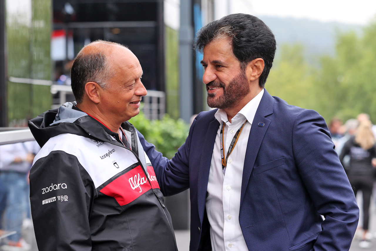 GP BELGIO, (L to R): Frederic Vasseur (FRA) Alfa Romeo F1 Team Team Principal with Mohammed Bin Sulayem (UAE) FIA President.
26.08.2022. Formula 1 World Championship, Rd 14, Belgian Grand Prix, Spa Francorchamps, Belgium, Practice Day.
- www.xpbimages.com, EMail: requests@xpbimages.com © Copyright: Moy / XPB Images
