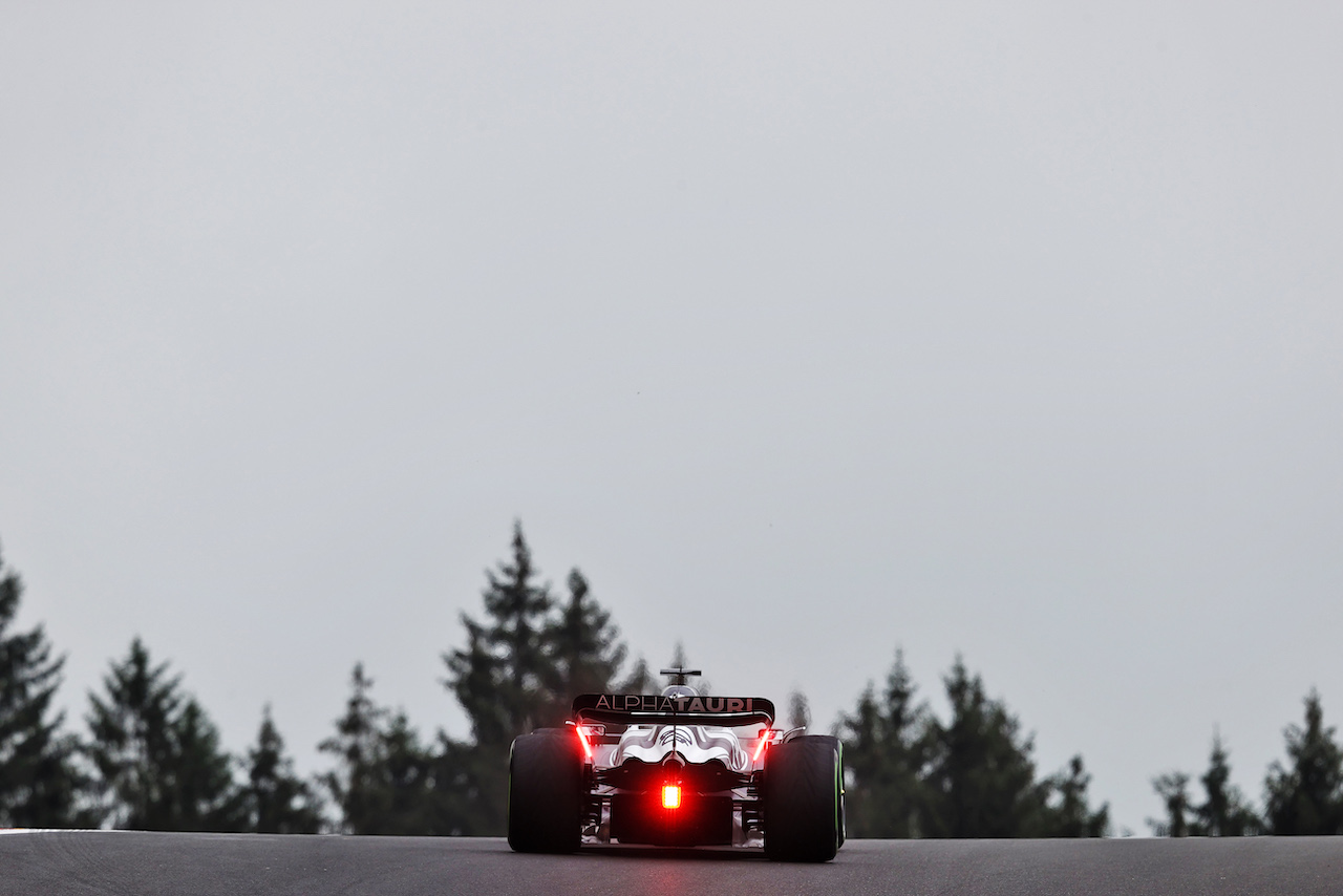 GP BELGIO, Liam Lawson (NZL) AlphaTauri AT03 Test Driver.
26.08.2022. Formula 1 World Championship, Rd 14, Belgian Grand Prix, Spa Francorchamps, Belgium, Practice Day.
- www.xpbimages.com, EMail: requests@xpbimages.com © Copyright: Moy / XPB Images