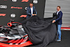 GP BELGIO, (L to R): Oliver Hoffmann (GER) Audi Member of the Board of Management for Technical Development e Markus Duesmann  (GER) Audi Chief Executive Officer with a showcar in the pits as Audi has officially registered as an F1 engine manufacturer for the 2026 regulations.
26.08.2022. Formula 1 World Championship, Rd 14, Belgian Grand Prix, Spa Francorchamps, Belgium, Practice Day.
- www.xpbimages.com, EMail: requests@xpbimages.com © Copyright: Batchelor / XPB Images