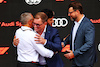 GP BELGIO, (L to R): Stefano Domenicali (ITA) Formula One President e CEO; Markus Duesmann  (GER) Audi Chief Executive Officer; e Oliver Hoffmann (GER) Audi Member of the Board of Management for Technical Development in the pits as Audi has officially registered as an F1 engine manufacturer for the 2026 regulations.
26.08.2022. Formula 1 World Championship, Rd 14, Belgian Grand Prix, Spa Francorchamps, Belgium, Practice Day.
- www.xpbimages.com, EMail: requests@xpbimages.com © Copyright: Batchelor / XPB Images