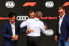GP BELGIO, (L to R): Mohammed Bin Sulayem (UAE) FIA President; Stefano Domenicali (ITA) Formula One President e CEO; Oliver Hoffmann (GER) Audi Member of the Board of Management for Technical Development; e Markus Duesmann  (GER) Audi Chief Executive Officer in the pits as Audi has officially registered as an F1 engine manufacturer for the 2026 regulations.
26.08.2022. Formula 1 World Championship, Rd 14, Belgian Grand Prix, Spa Francorchamps, Belgium, Practice Day.
- www.xpbimages.com, EMail: requests@xpbimages.com © Copyright: Batchelor / XPB Images
