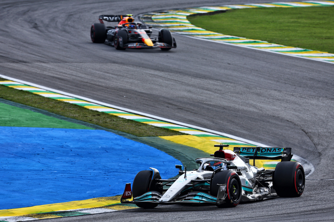 GP BRASILE, George Russell (GBR) Mercedes AMG F1 W13.
13.11.2022. Formula 1 World Championship, Rd 21, Brazilian Grand Prix, Sao Paulo, Brazil, Gara Day.
- www.xpbimages.com, EMail: requests@xpbimages.com © Copyright: Batchelor / XPB Images