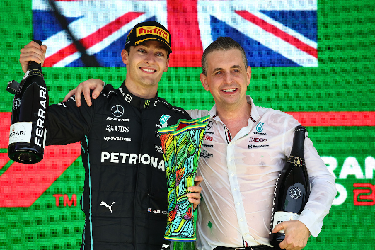 GP BRASILE, 1st place George Russell (GBR) Mercedes AMG F1. 
13.11.2022. Formula 1 World Championship, Rd 21, Brazilian Grand Prix, Sao Paulo, Brazil, Gara Day. - www.xpbimages.com, EMail: requests@xpbimages.com ¬© Copyright: Batchelor / XPB Images
