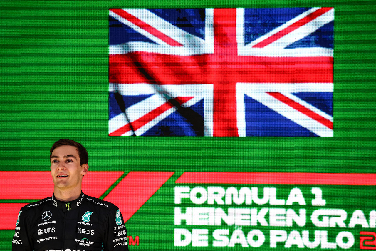 GP BRASILE, George Russell (GBR), Mercedes AMG F1 
13.11.2022. Formula 1 World Championship, Rd 21, Brazilian Grand Prix, Sao Paulo, Brazil, Gara Day.
- www.xpbimages.com, EMail: requests@xpbimages.com © Copyright: Charniaux / XPB Images