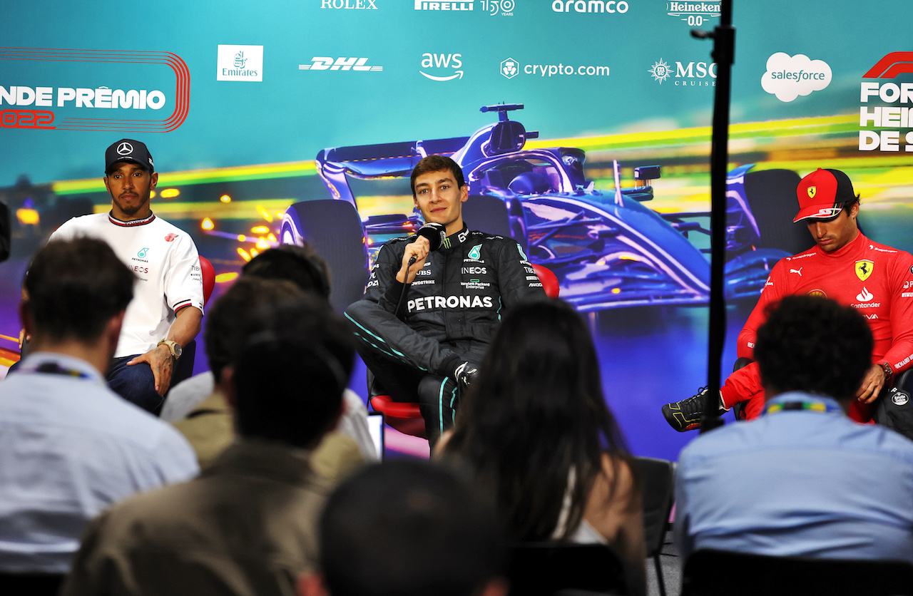 GP BRASILE, (L to R): Lewis Hamilton (GBR) Mercedes AMG F1; George Russell (GBR) Mercedes AMG F1; e Carlos Sainz Jr (ESP) Ferrari, in the post race FIA Press Conference.
13.11.2022. Formula 1 World Championship, Rd 21, Brazilian Grand Prix, Sao Paulo, Brazil, Gara Day.
- www.xpbimages.com, EMail: requests@xpbimages.com © Copyright: Bearne / XPB Images