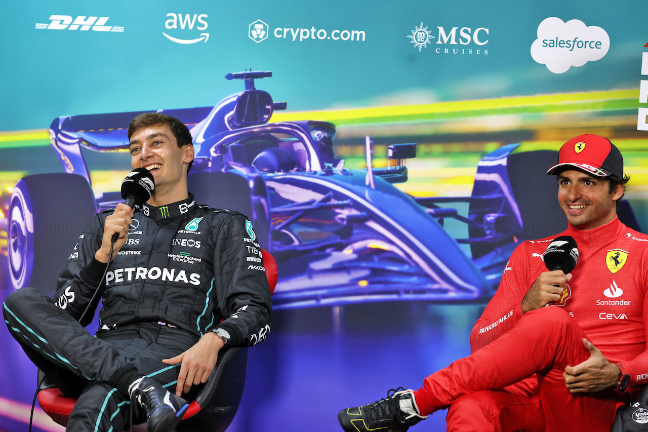 GP BRASILE, (L to R): George Russell (GBR) Mercedes AMG F1 e Carlos Sainz Jr (ESP) Ferrari, in the post race FIA Press Conference.
13.11.2022. Formula 1 World Championship, Rd 21, Brazilian Grand Prix, Sao Paulo, Brazil, Gara Day.
- www.xpbimages.com, EMail: requests@xpbimages.com © Copyright: Bearne / XPB Images