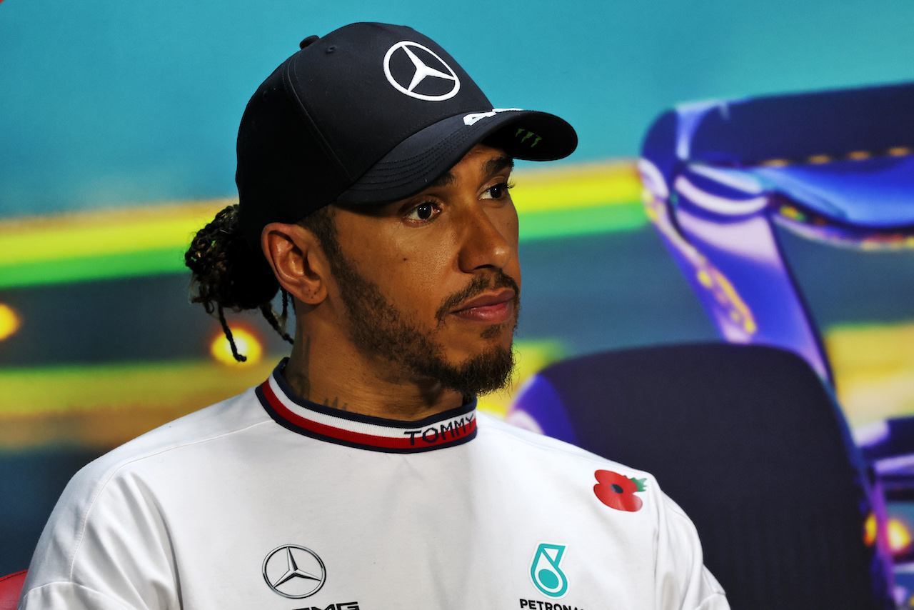 GP BRASILE, Lewis Hamilton (GBR) Mercedes AMG F1 in the post race FIA Press Conference.
13.11.2022. Formula 1 World Championship, Rd 21, Brazilian Grand Prix, Sao Paulo, Brazil, Gara Day.
- www.xpbimages.com, EMail: requests@xpbimages.com © Copyright: Bearne / XPB Images
