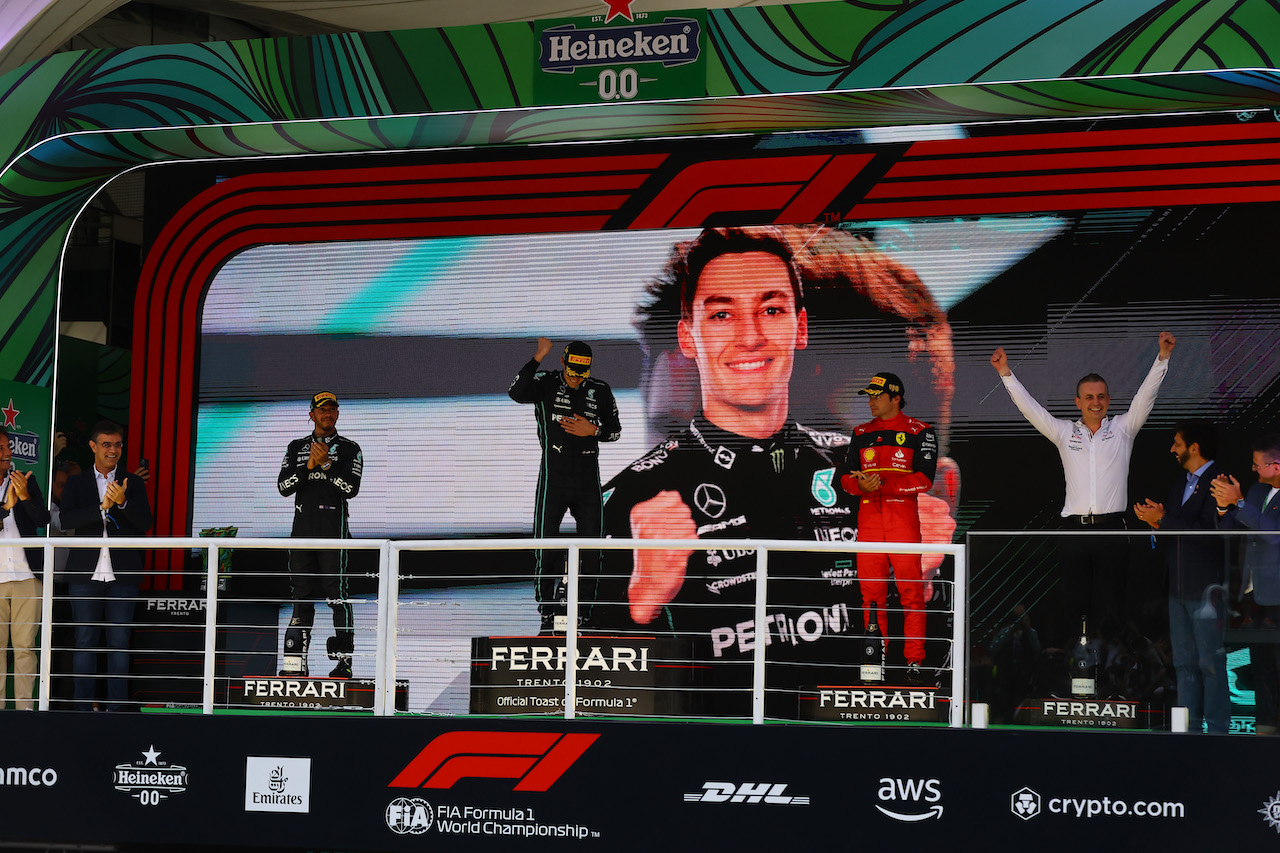 GP BRASILE, 1st place George Russell (GBR) Mercedes AMG F1 W13 with 2nd place Lewis Hamilton (GBR) Mercedes AMG F1 W13 e 3rd place Carlos Sainz Jr (ESP) Ferrari. 13.11.2022. Formula 1 World Championship, Rd 21, Brazilian Grand Prix, Sao Paulo, Brazil, Gara Day. - www.xpbimages.com, EMail: requests@xpbimages.com © Copyright: XPB Images