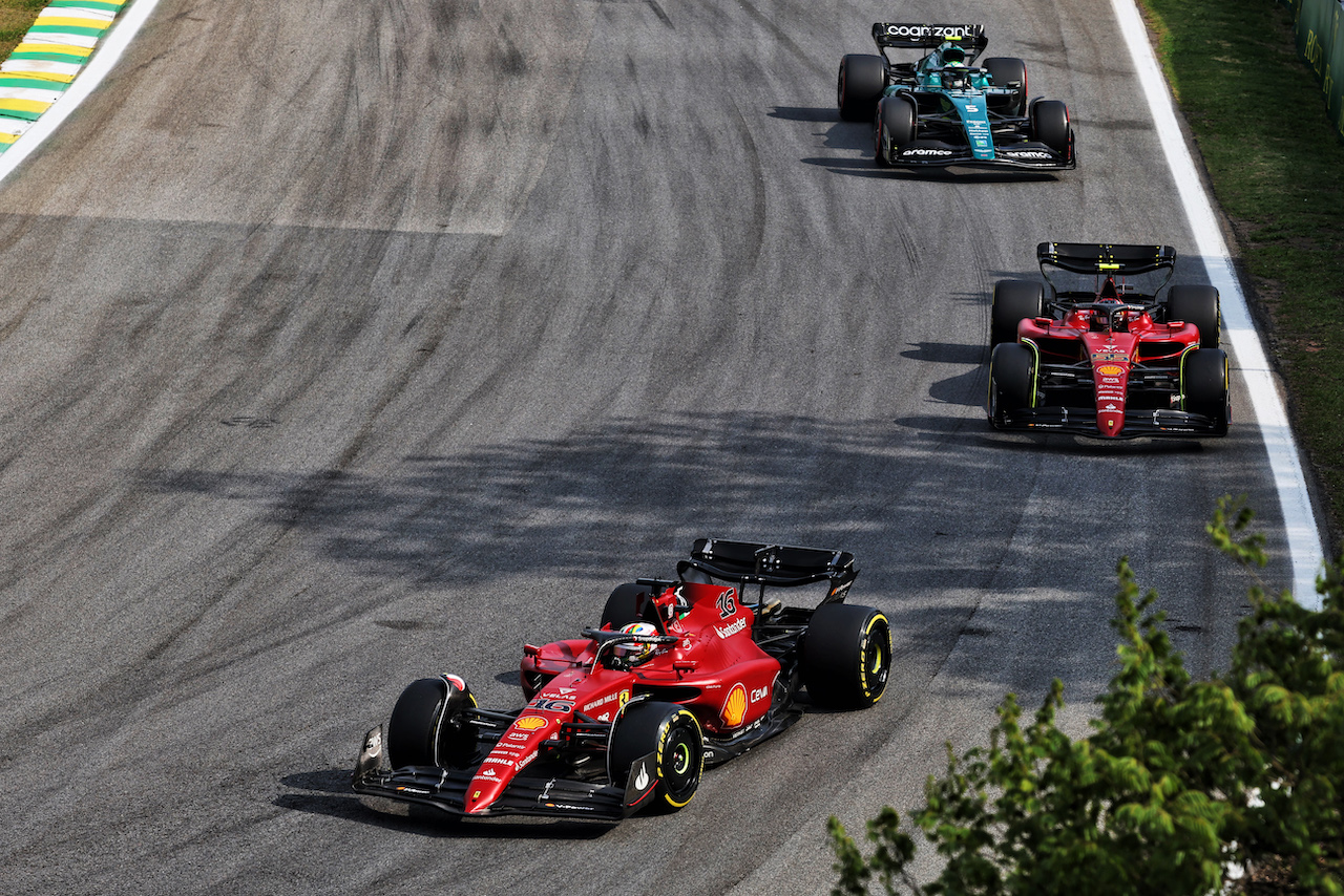 GP BRASILE, Charles Leclerc (MON) Ferrari F1-75.
13.11.2022. Formula 1 World Championship, Rd 21, Brazilian Grand Prix, Sao Paulo, Brazil, Gara Day.
- www.xpbimages.com, EMail: requests@xpbimages.com © Copyright: Bearne / XPB Images