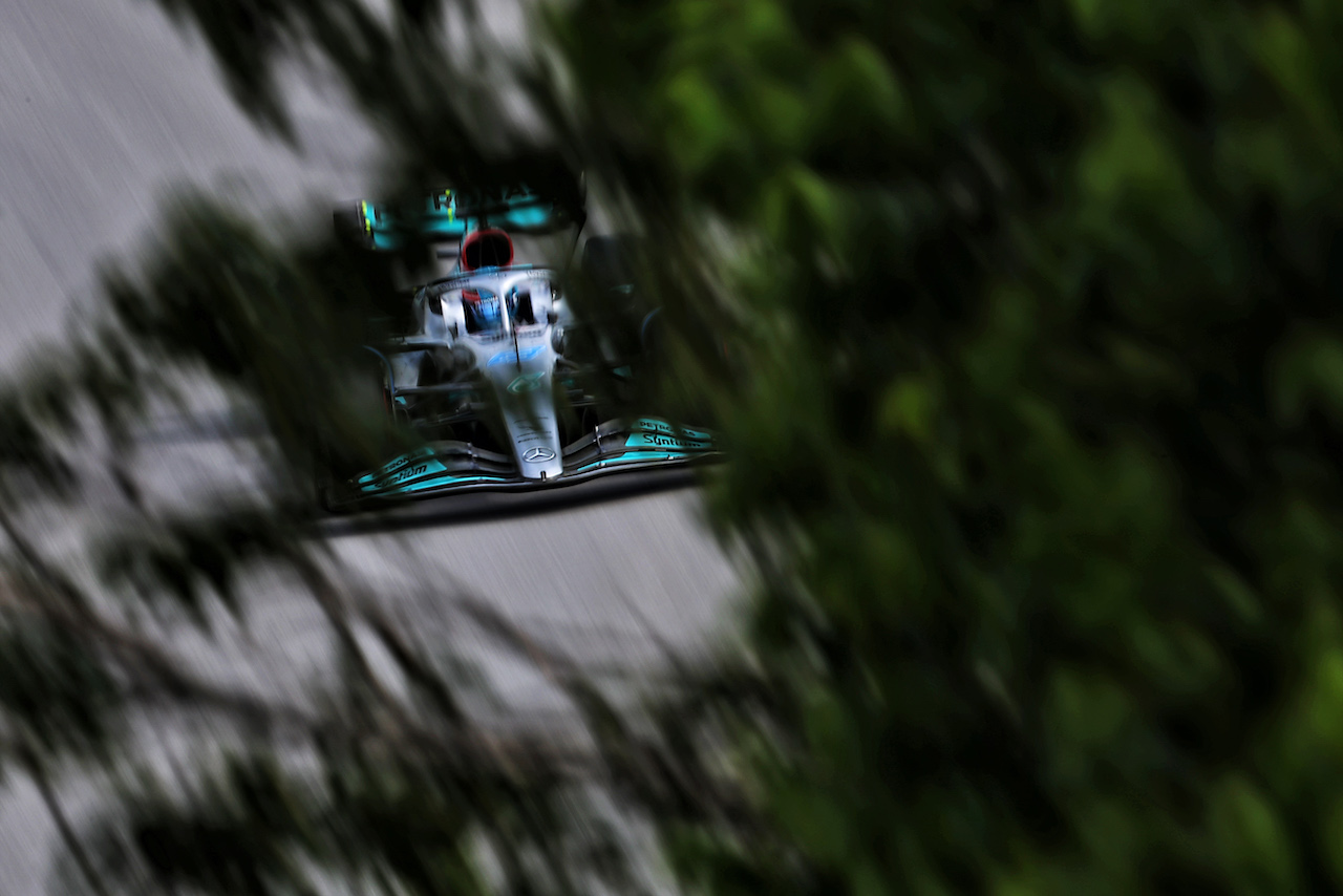 GP BRASILE, George Russell (GBR) Mercedes AMG F1 W13.
13.11.2022. Formula 1 World Championship, Rd 21, Brazilian Grand Prix, Sao Paulo, Brazil, Gara Day.
- www.xpbimages.com, EMail: requests@xpbimages.com © Copyright: Bearne / XPB Images