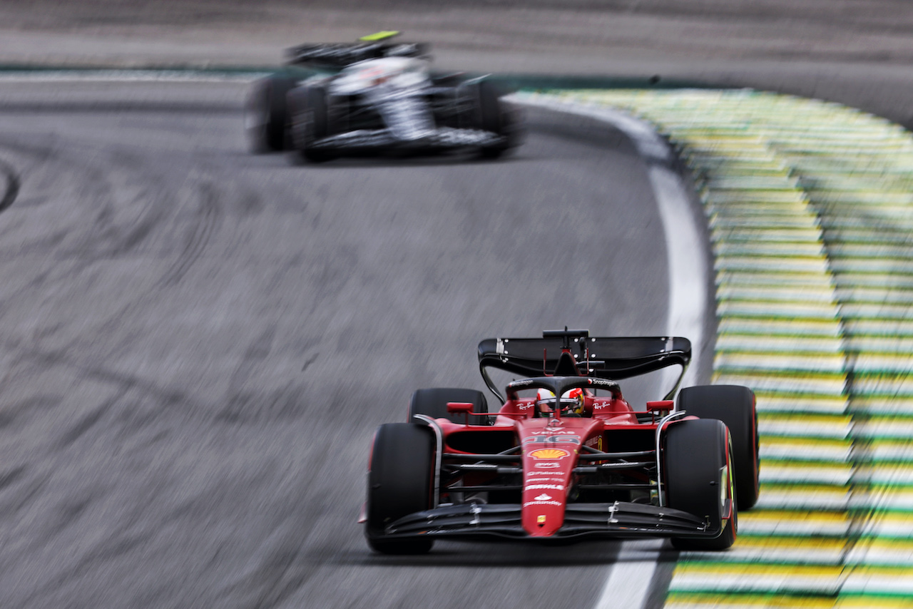 GP BRASILE, Charles Leclerc (MON) Ferrari F1-75.
13.11.2022. Formula 1 World Championship, Rd 21, Brazilian Grand Prix, Sao Paulo, Brazil, Gara Day.
- www.xpbimages.com, EMail: requests@xpbimages.com © Copyright: Bearne / XPB Images